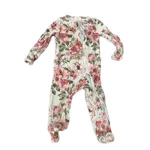 Angel dear girls one piece size 12- 18  months yellow floral jumpsuit shorts